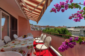  Apartments Roza  Макарска 